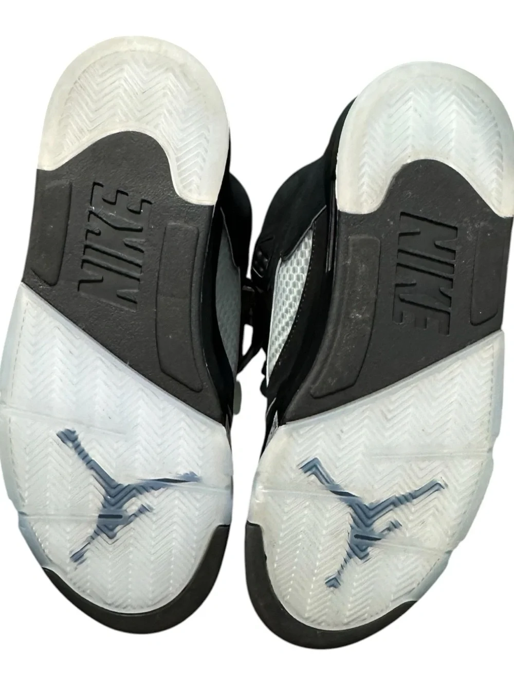 Sz 9- Air Jordan 5 Retro OG Black Metallic Reimagined - NEW WITH BOX.